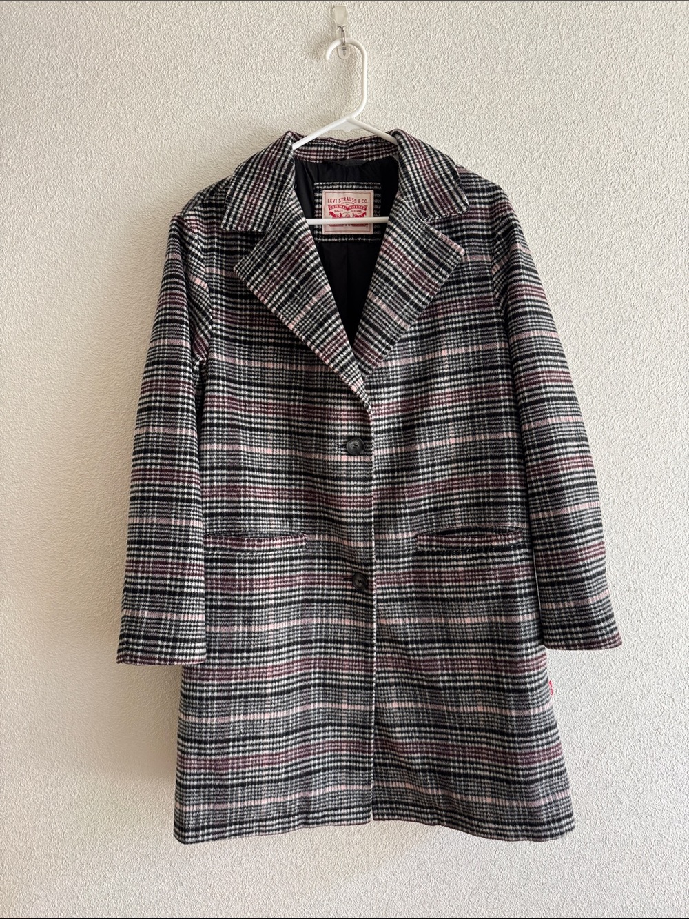 Levi’s Plaid Wool-Blend Single-Breasted Coat in Black & Pink